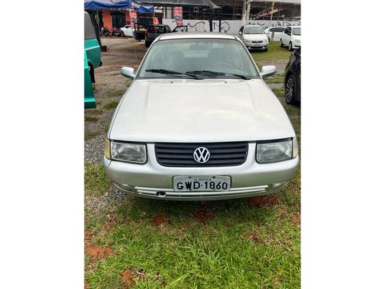 VOLKSWAGEN SANTANA 2.0 MI 8V GASOLINA 4P MANUAL